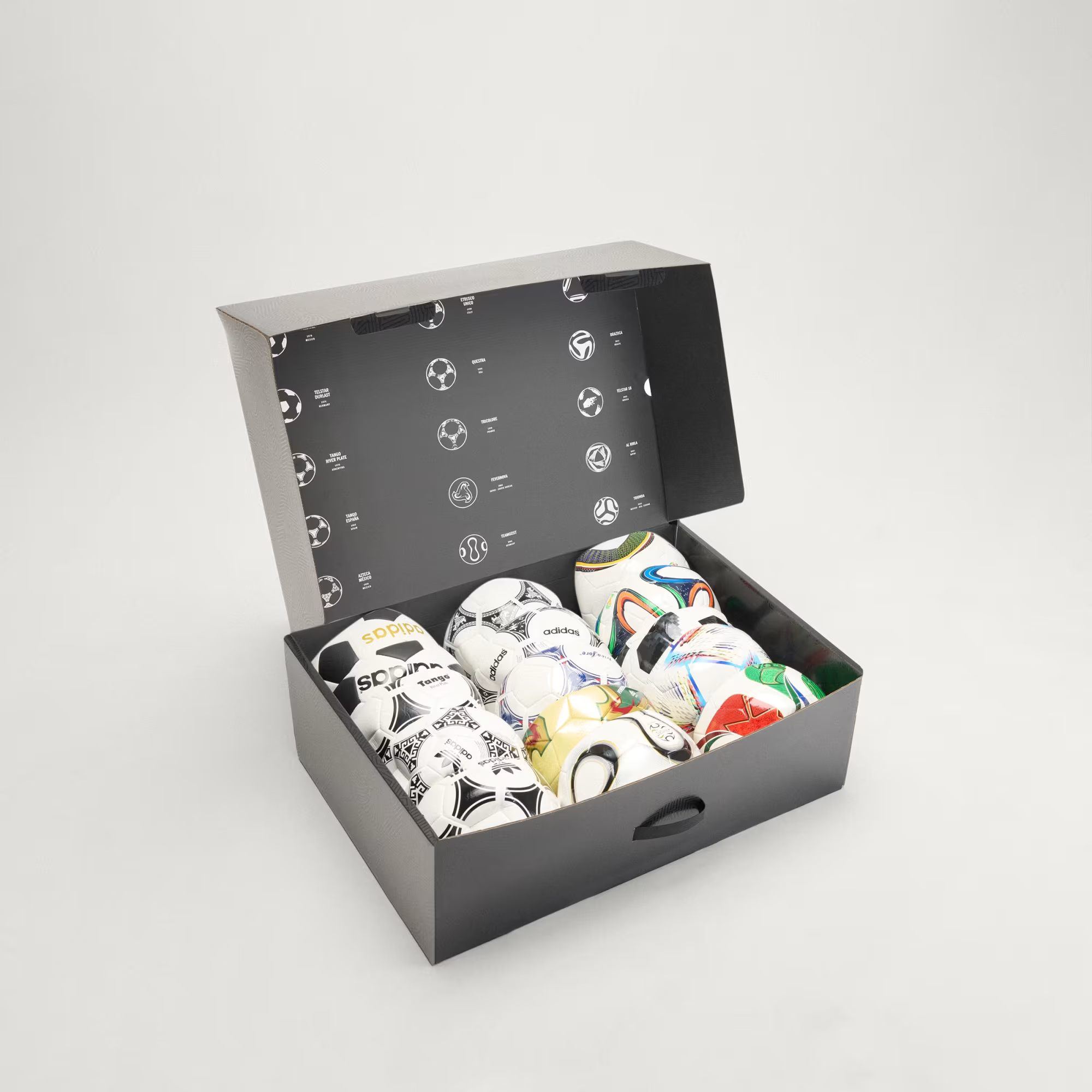 adidas FIFA World Cup 26™ Historical Club Ball Set (Mini Balls)